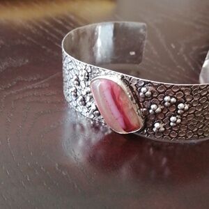 Stripped Agate silver Tone handcrafted bracelet fits all size adjustable